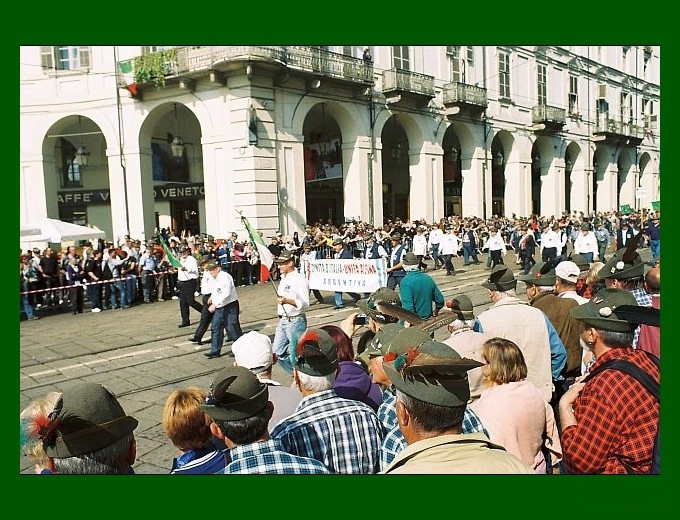 Sezioni estere - 2 Sezioni estere - 2