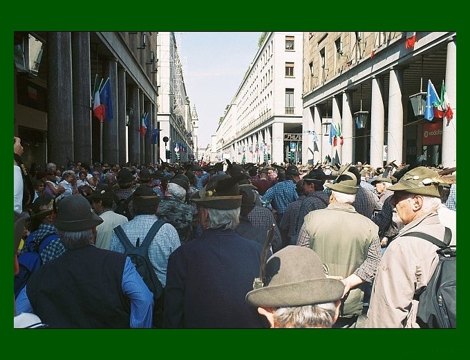 Sezione di Milano in via Roma - 1 Sezione di Milano in via Roma - 1