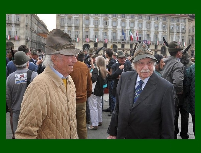 Nelson Cenci e Carlo Vicentini Reduci di Russia Nelson Cenci e Carlo Vicentini Reduci di Russia