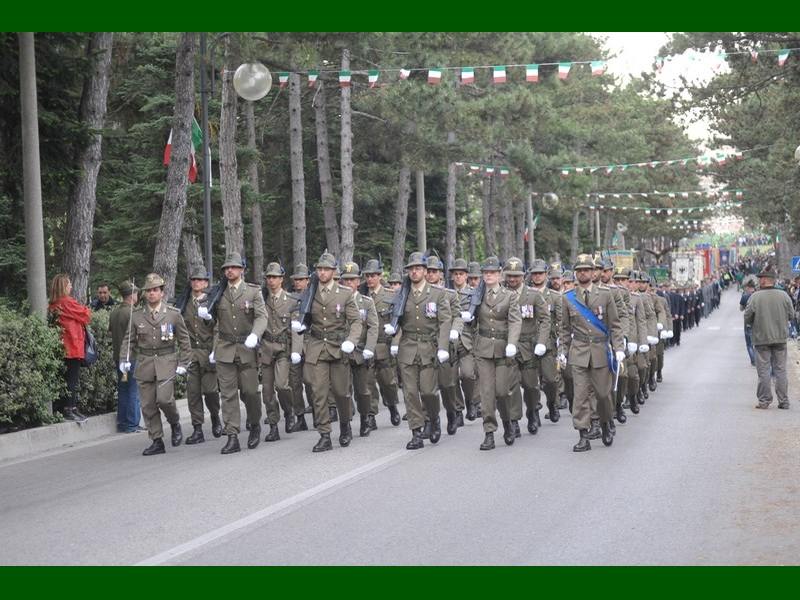 Arrivo bandiera di guerra 2