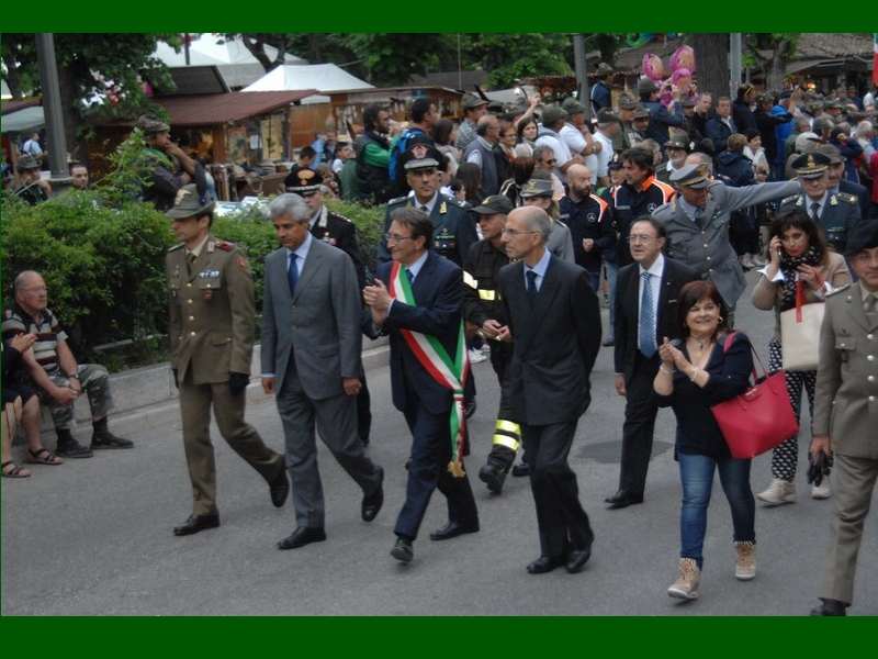 Arrivo bandiera di guerra 5