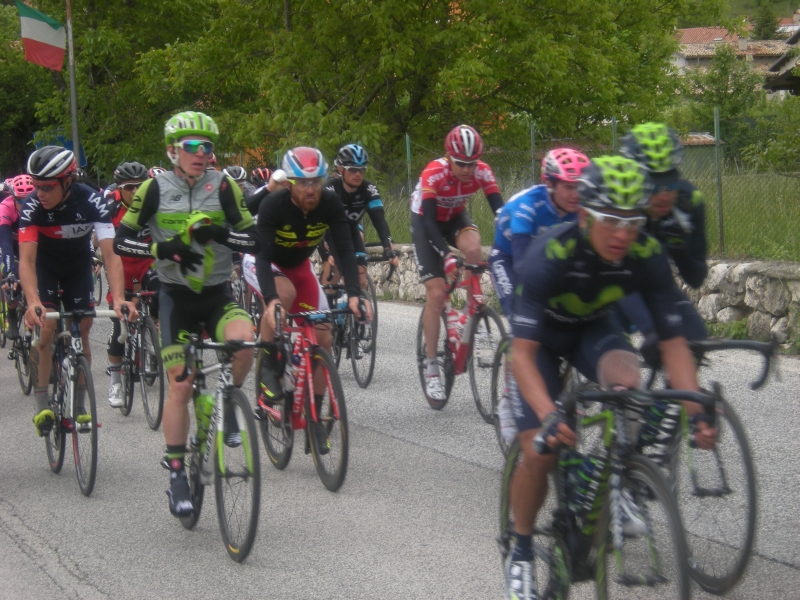 Villetta Barrea (AQ) - Passaggio del Giro d'Italia 4