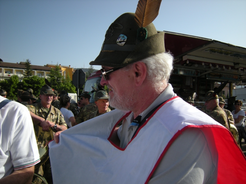 Sfilata 28/71 Il Maestro Osvaldo Carrara (coro A.N.A. Limbiate) 3