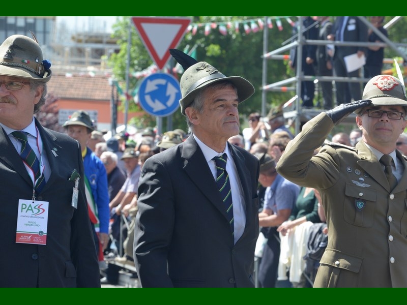 Sfilata 41/71 Il governatore del Piemonte, Sergio Chiamparino 1