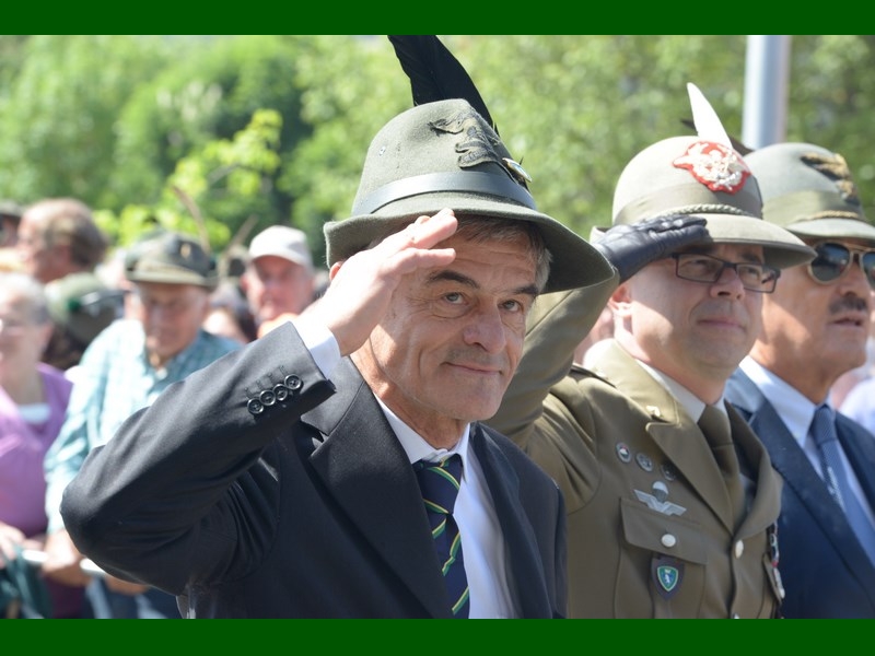 Sfilata 42/71 Il governatore del Piemonte, Sergio Chiamparino 2