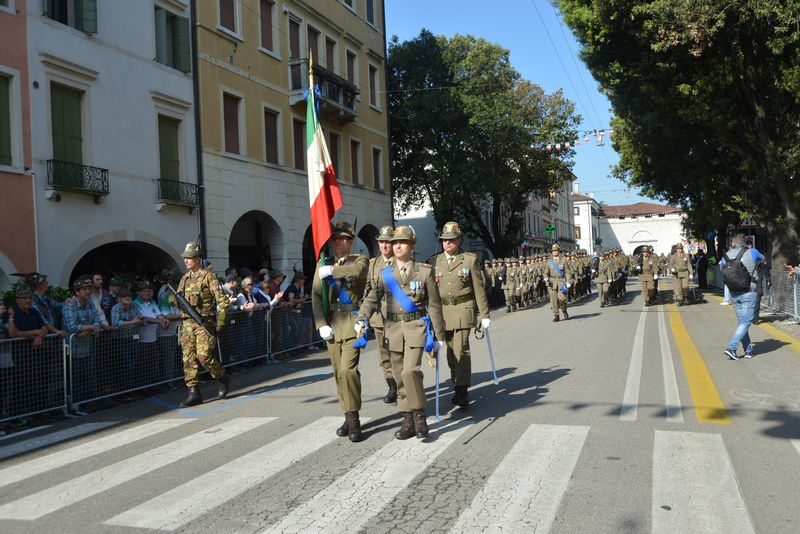 ISettore_10_REPARTI_IN_ARMI_E_BANDIERA_DI_GUERRA_DSC_3256_TV17