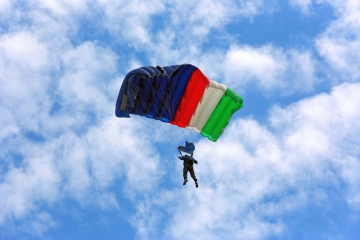 236A1931-Modifica_Paracadutisti 236A1931-Modifica_Paracadutisti
