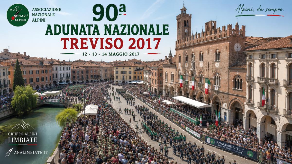 90ª Adunata Nazionale Alpini di Treviso nel 2017 con vista panoramica di Piazza dei Signori gremita di Alpini e spettatori