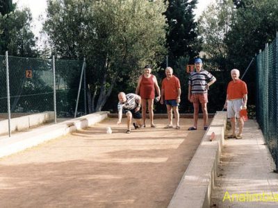 9 Maggio – Vita al villaggio, si gioca a bocce